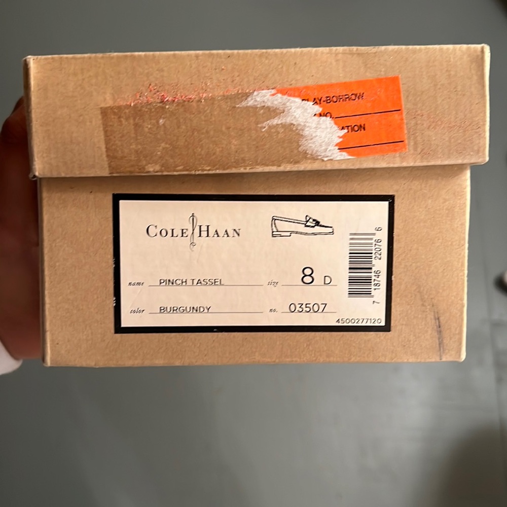 Cole Haan Pinch Tassel Sz. 8